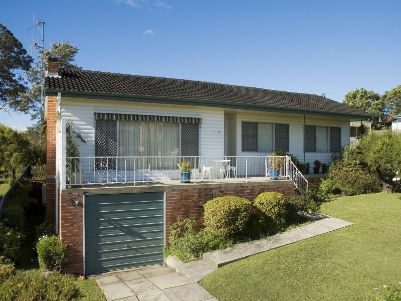 11 Henry Flett Street, Taree NSW 2430