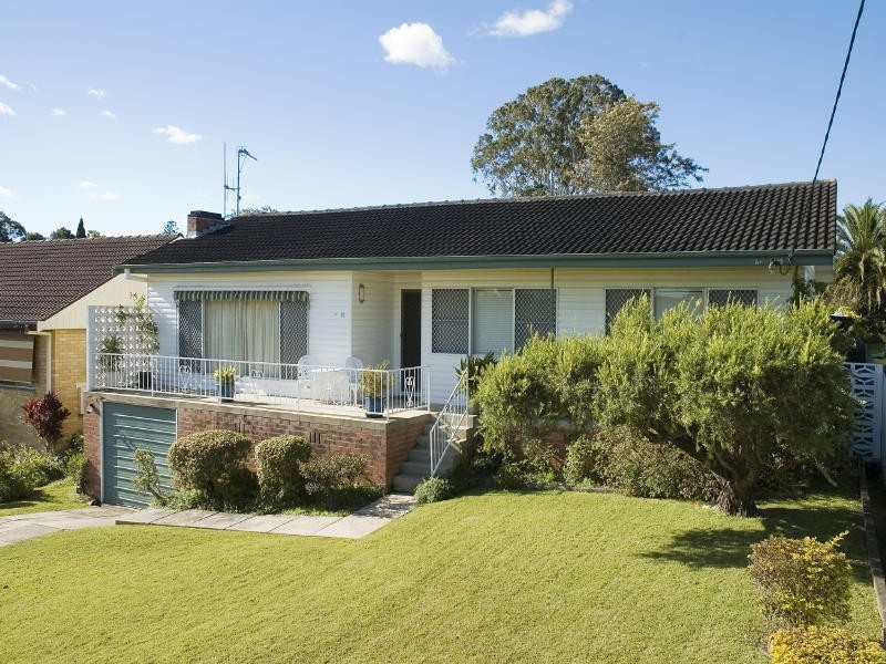 11 Henry Flett Street, Taree NSW 2430