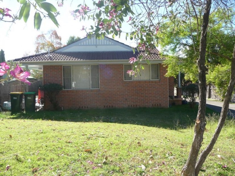 1/4 Timbarra Close, Taree NSW 2430