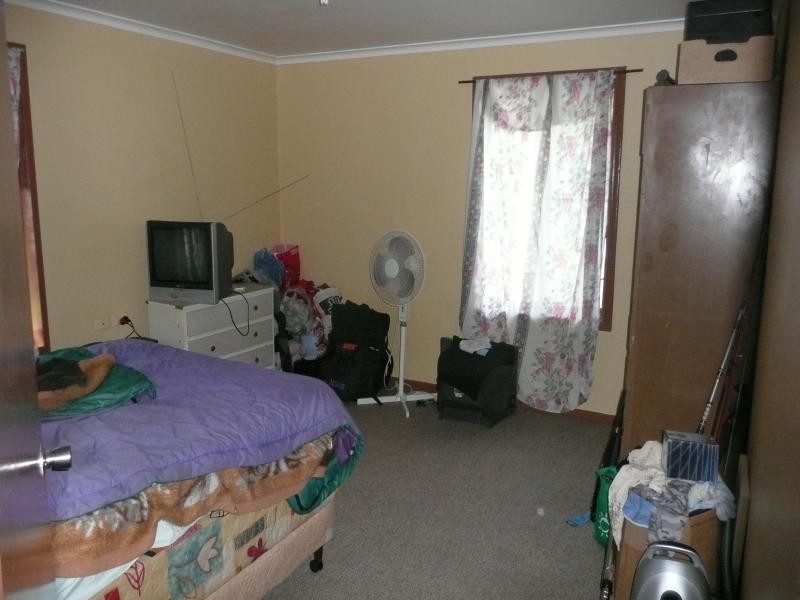 6 Barton Street, Taree NSW 2430