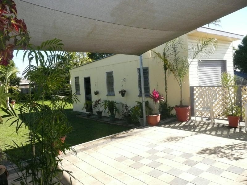 2 Allen Street, Taree NSW 2430