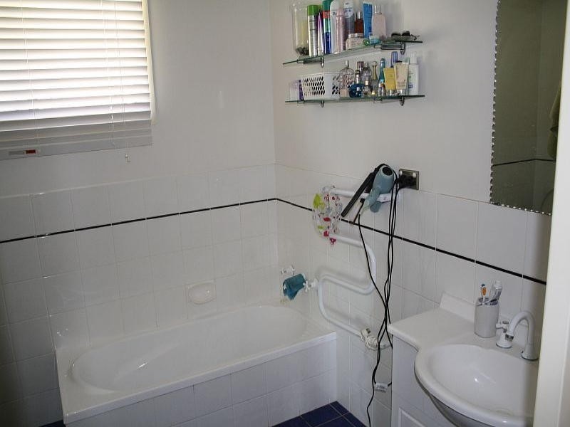 115 Waterman Street, Old Bar NSW 2430