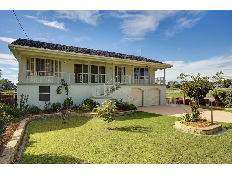 24 Old Punt Road, Taree NSW 2430