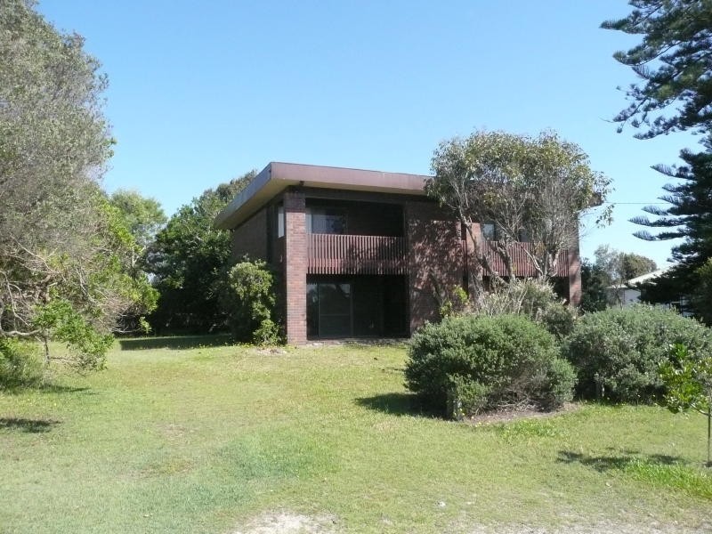 29-33 Lewis Street, Old Bar NSW 2430