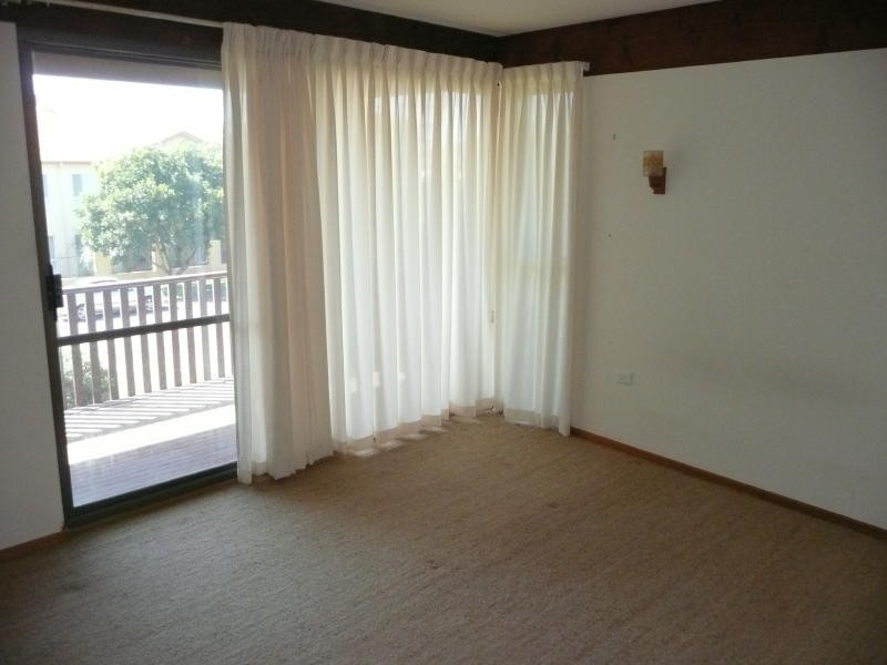 29-33 Lewis Street, Old Bar NSW 2430