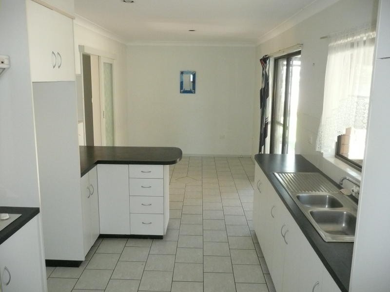8 Albert Street, Cundletown NSW 2430