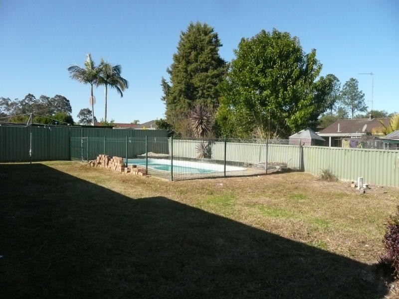 31 Hickory Crescent, Taree NSW 2430