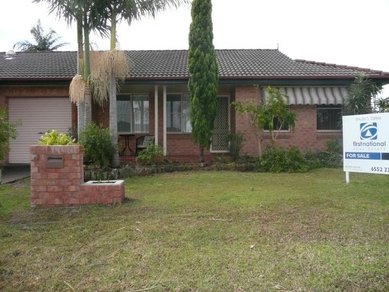 2/2 Silky Ash Close, Old Bar NSW 2430