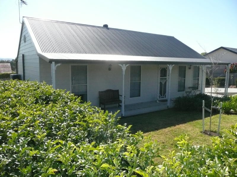 10 Waterman Close, Tinonee NSW 2430