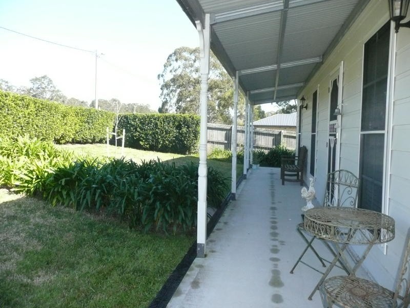 10 Waterman Close, Tinonee NSW 2430