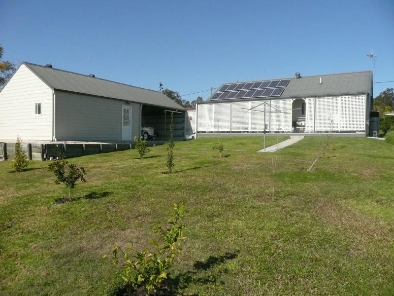 10 Waterman Close, Tinonee NSW 2430