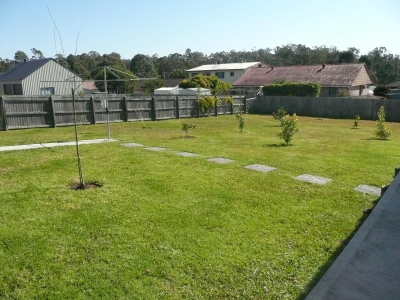 10 Waterman Close, Tinonee NSW 2430