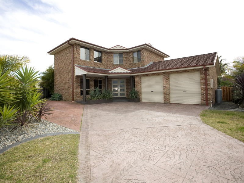 3 Kamala Close, Old Bar NSW 2430
