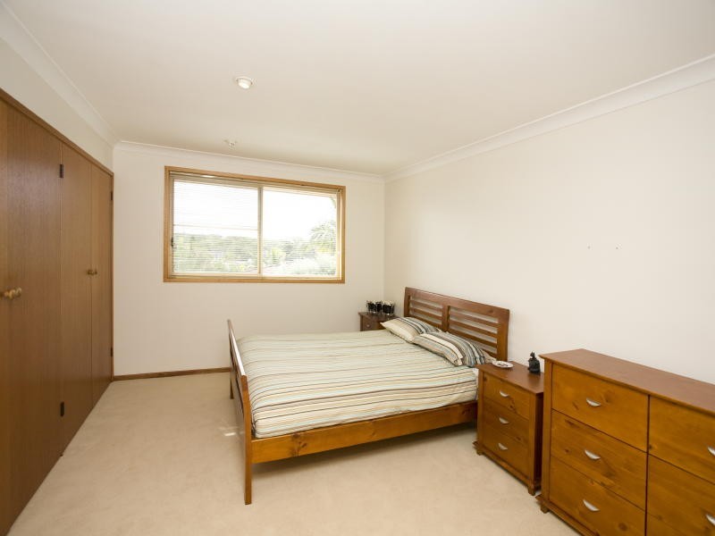 3 Kamala Close, Old Bar NSW 2430