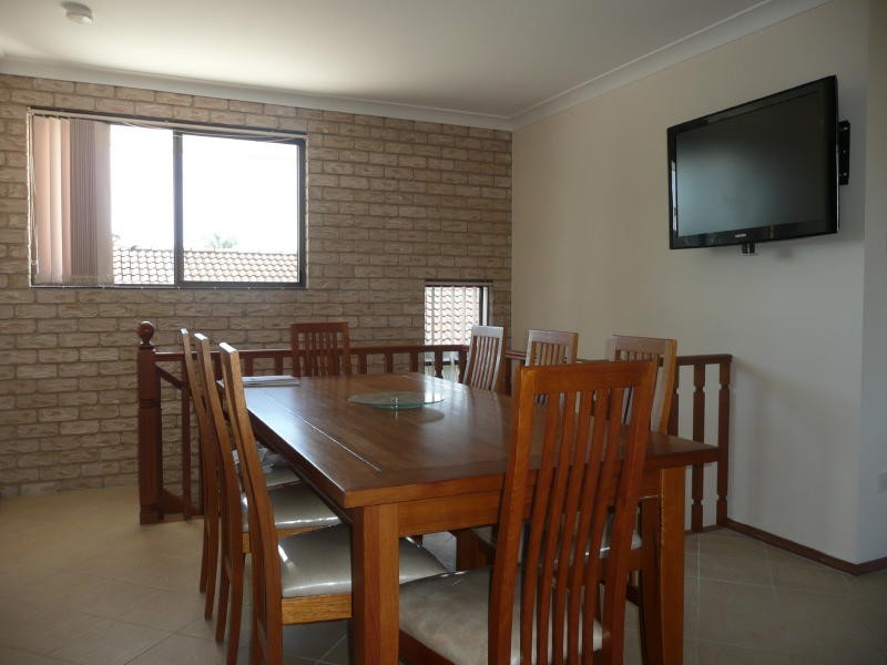 37 Lawson Crescent, Taree NSW 2430
