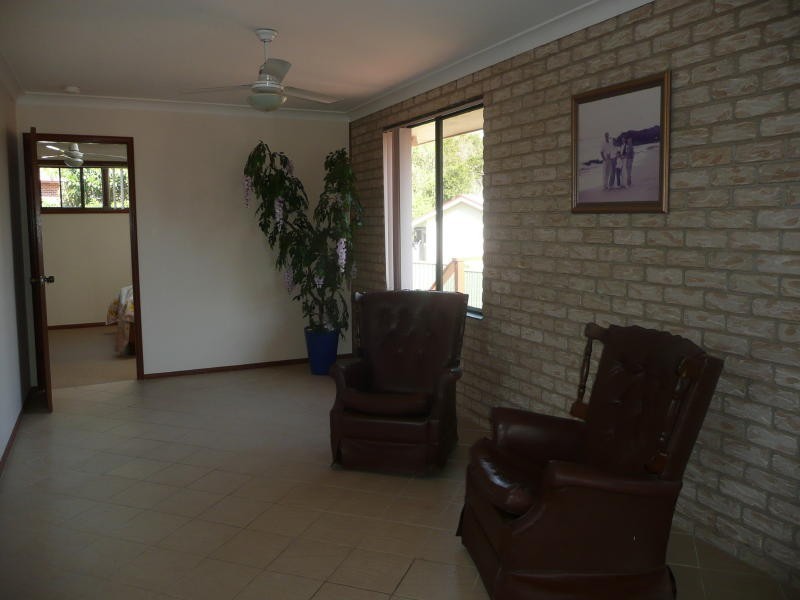 37 Lawson Crescent, Taree NSW 2430