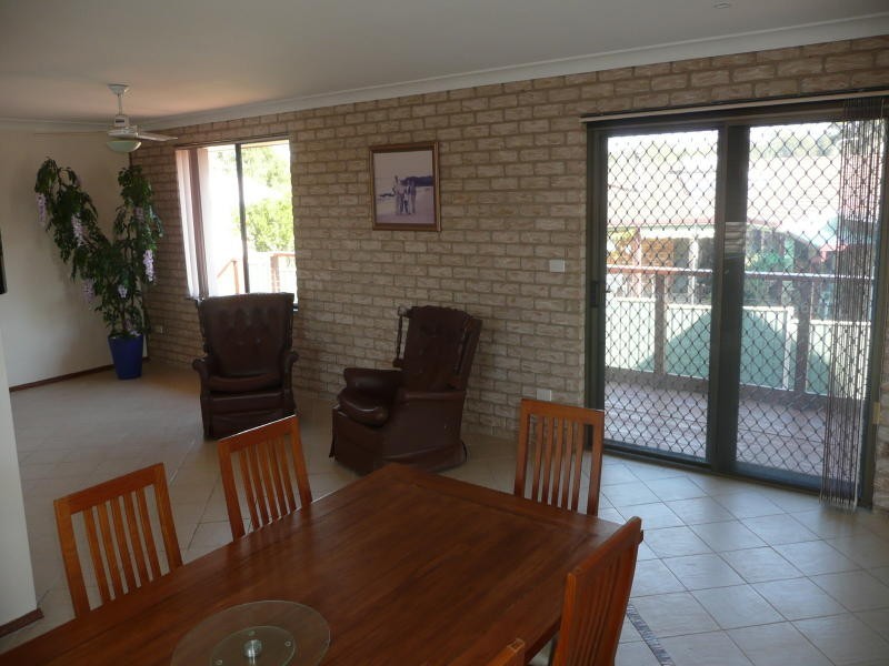 37 Lawson Crescent, Taree NSW 2430
