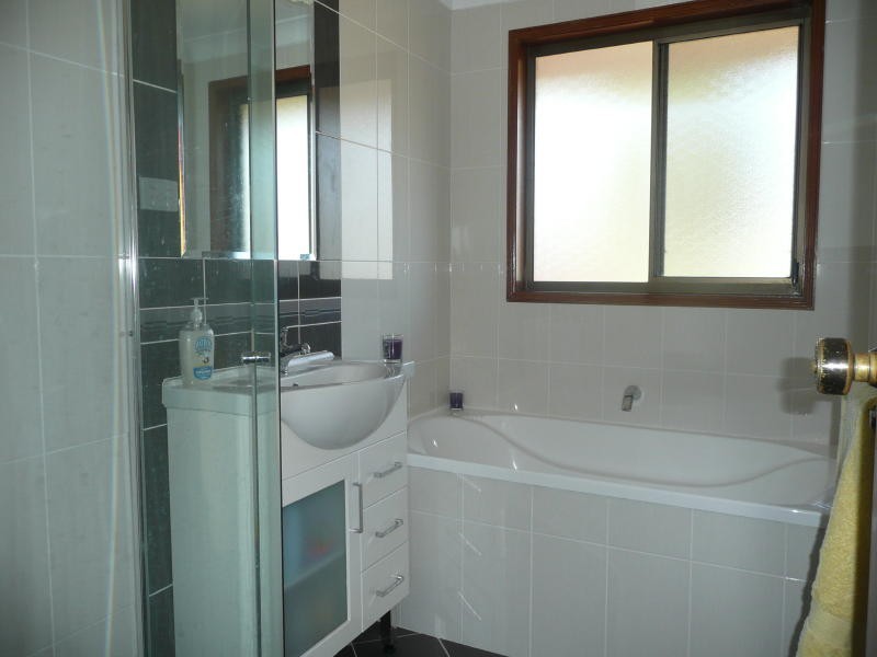 37 Lawson Crescent, Taree NSW 2430