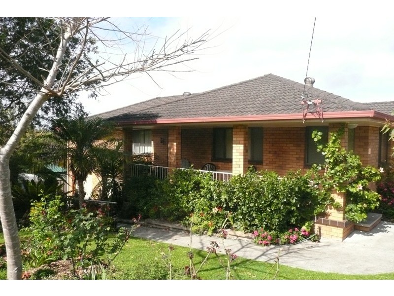 2 Allambie Close, Taree NSW 2430
