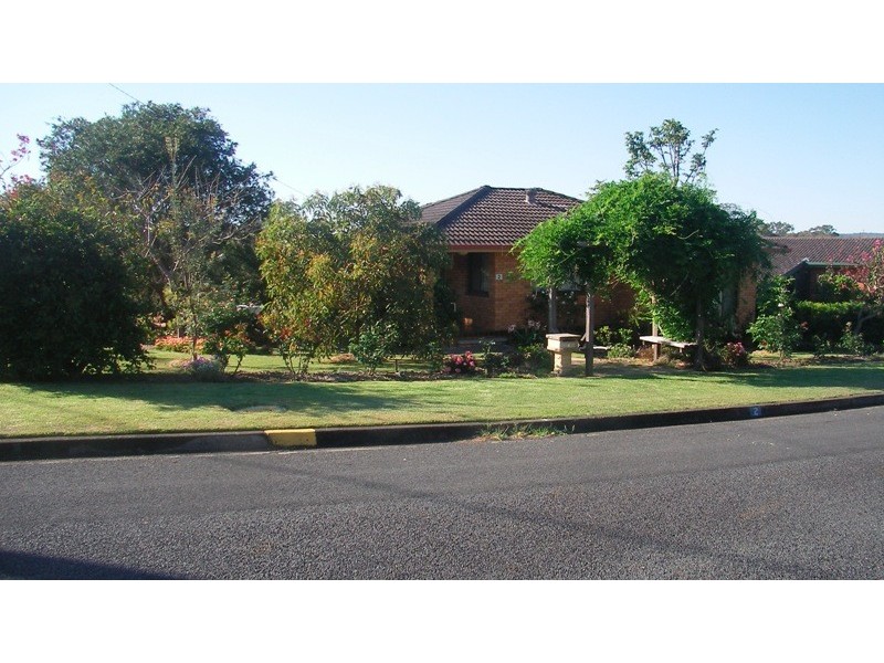 2 Allambie Close, Taree NSW 2430