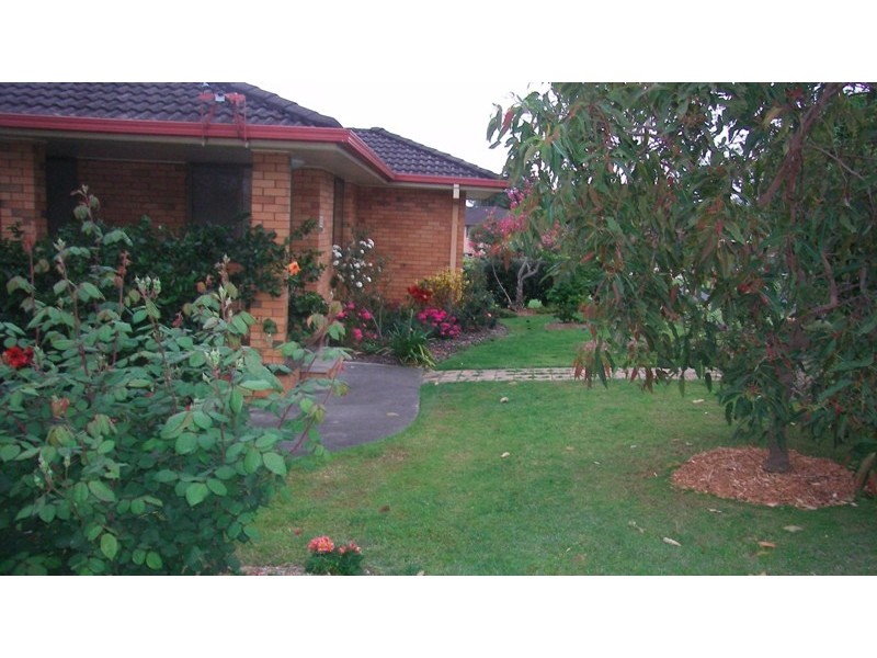 2 Allambie Close, Taree NSW 2430