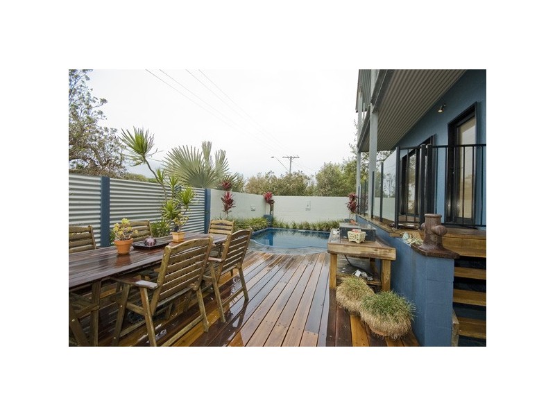 9 Pacific Parade, Old Bar NSW 2430