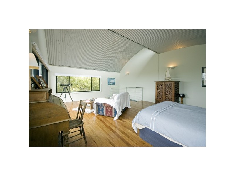 9 Pacific Parade, Old Bar NSW 2430