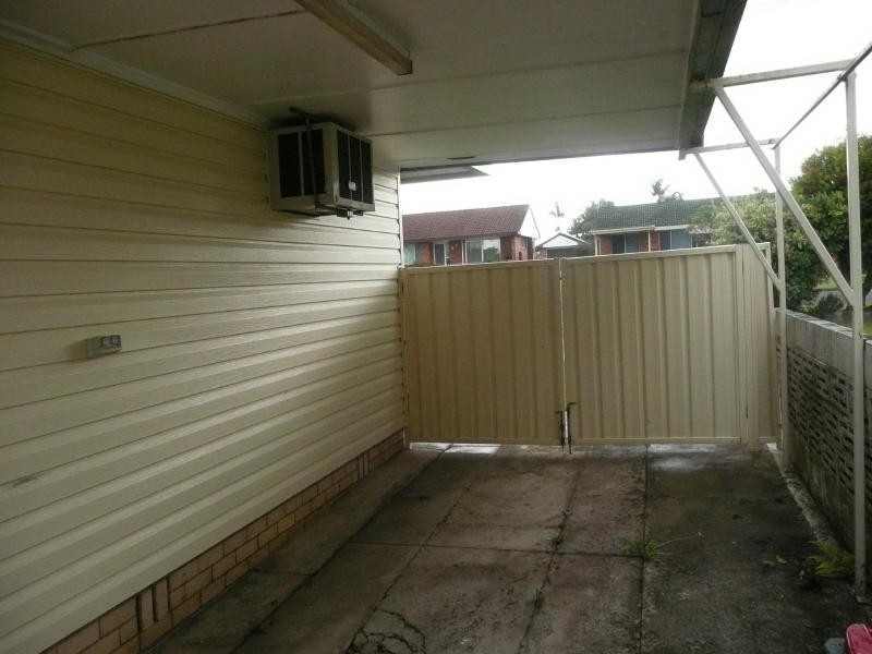 1 Donald Avenue, Taree NSW 2430