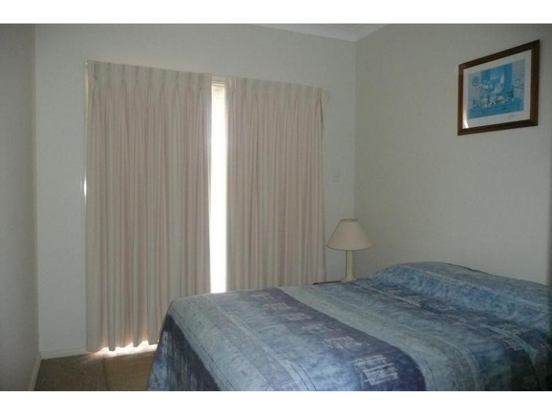 11/32 Lewis Street, Old Bar NSW 2430