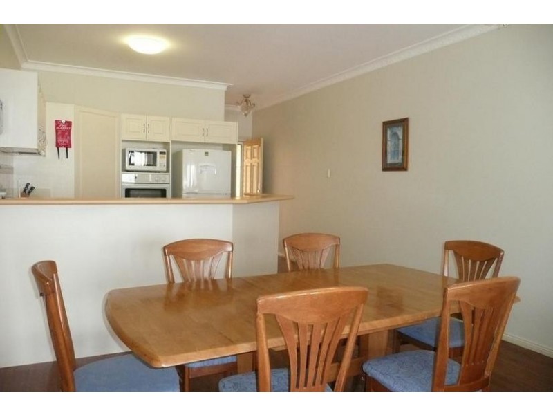 11/32 Lewis Street, Old Bar NSW 2430