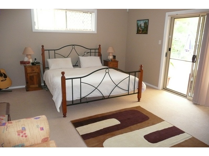 16 South Heron Road, Old Bar NSW 2430
