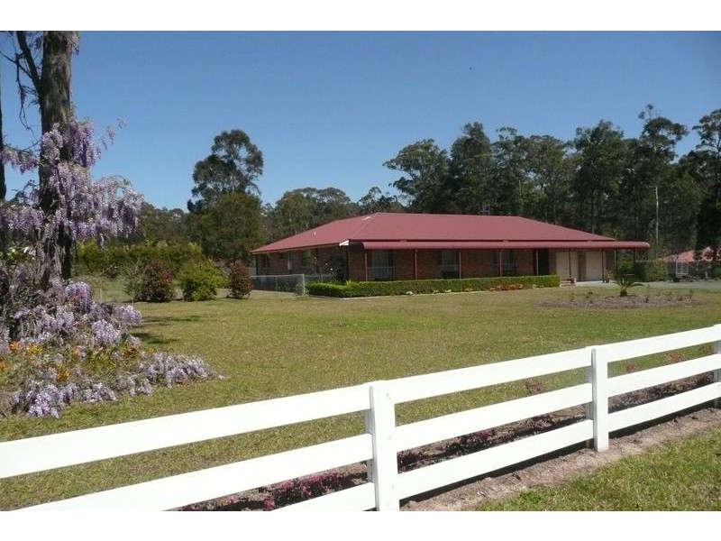 16 South Heron Rd, Old Bar NSW 2430