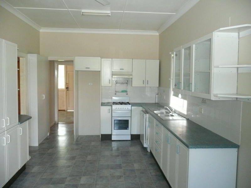 110 Albert Street, Taree NSW 2430