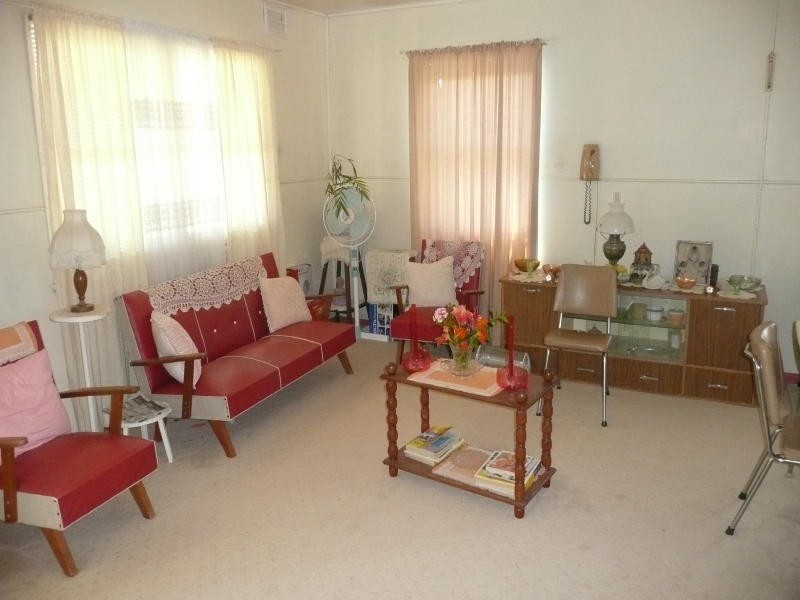 98 Main Street, Cundletown NSW 2430