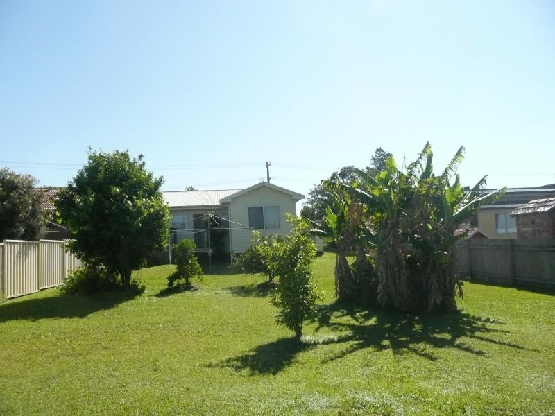 98 Main Street, Cundletown NSW 2430