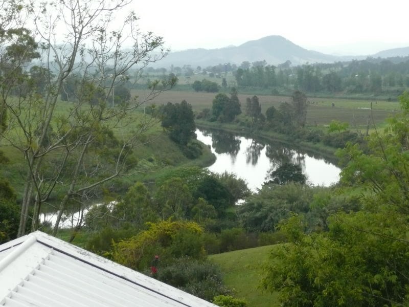 2 McLeod Close, Taree NSW 2430