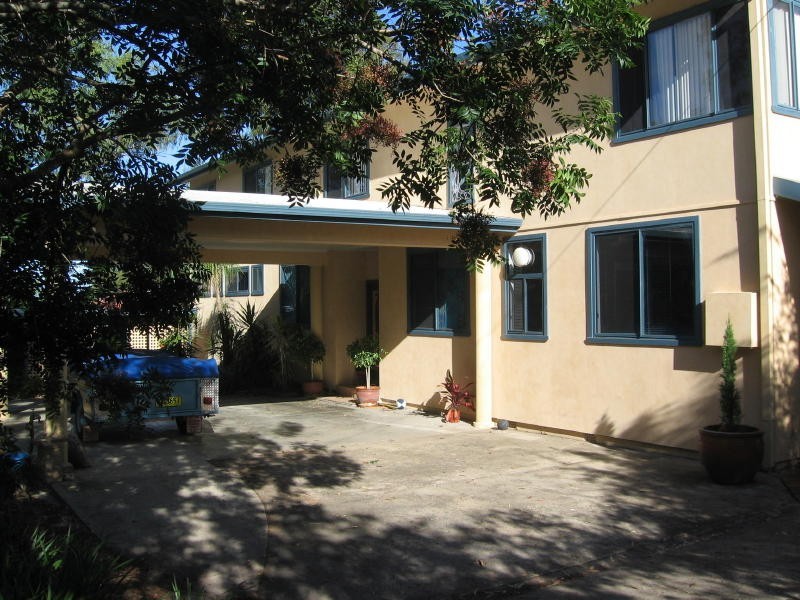 2 McLeod Close, Taree NSW 2430