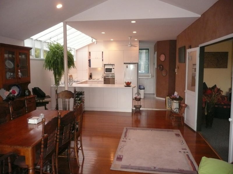 2 McLeod Close, Taree NSW 2430