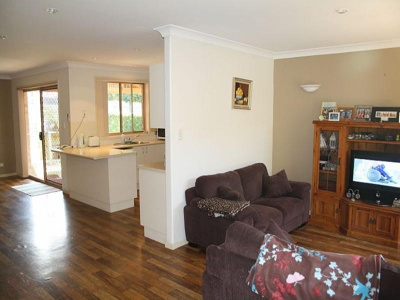 115 Waterman Street, Old Bar NSW 2430