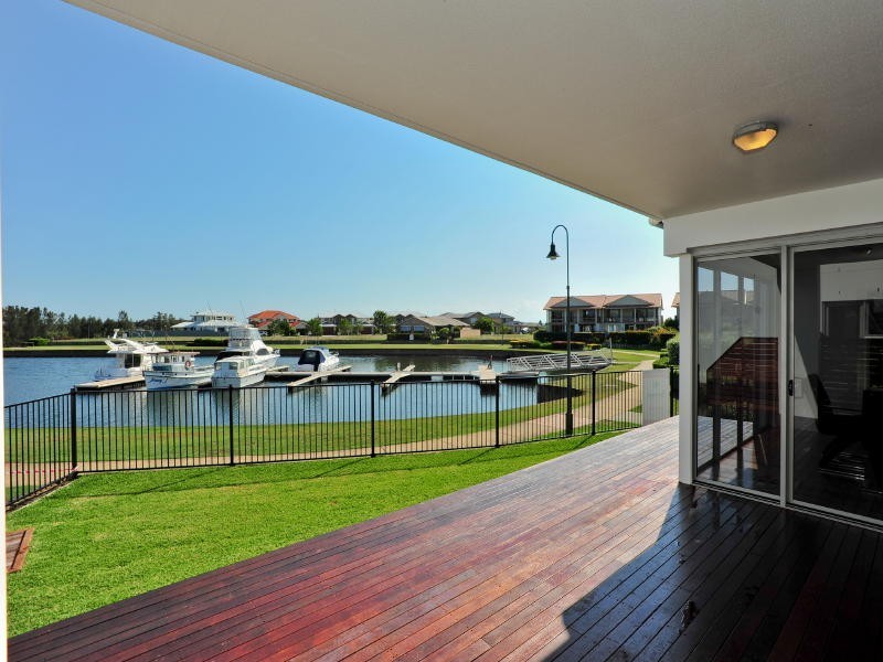 4-6 Electra Parade, Harrington NSW 2427