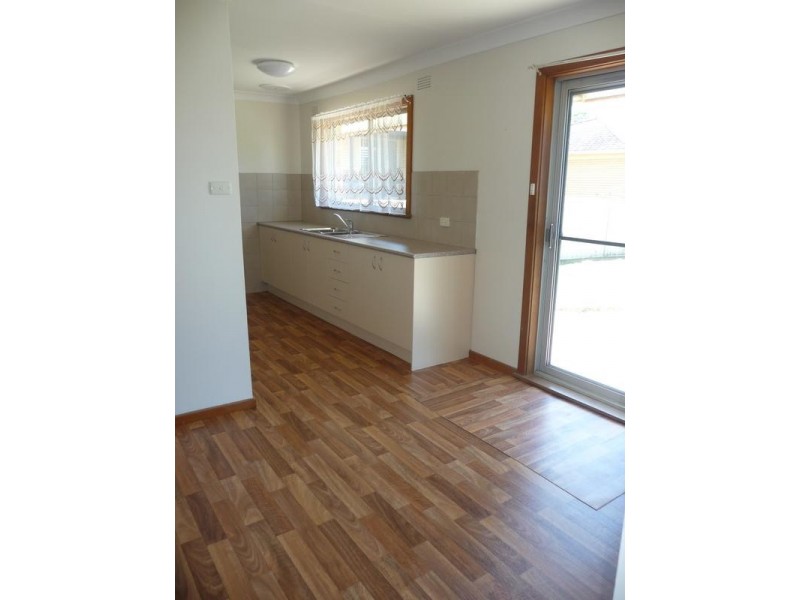 11 Wootton Crescent, Taree NSW 2430