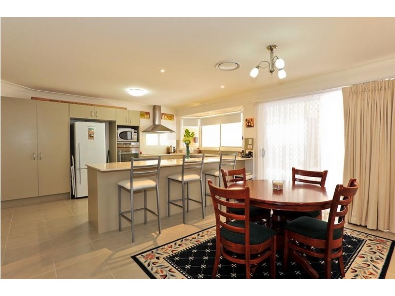 17 Riverlinks Court, Taree NSW 2430