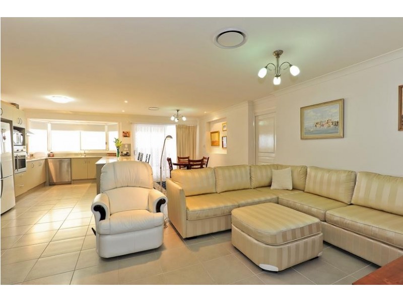 17 Riverlinks Court, Taree NSW 2430