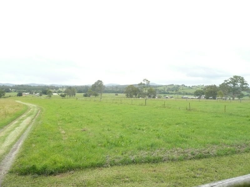 288 Kolodong Rd, Taree NSW 2430