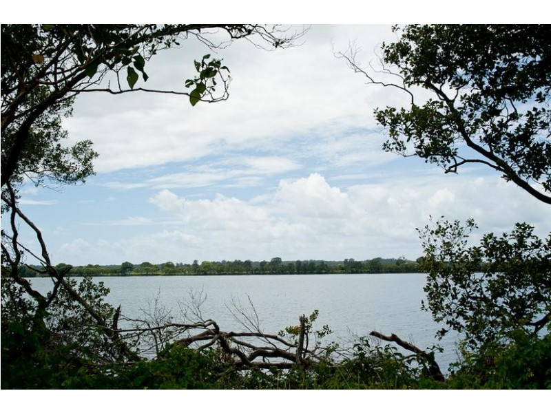 17706 Pacific Highway, Jones Island NSW 2430