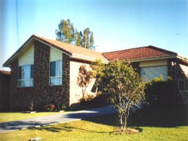 32 Amaroo Drive, Taree NSW 2430