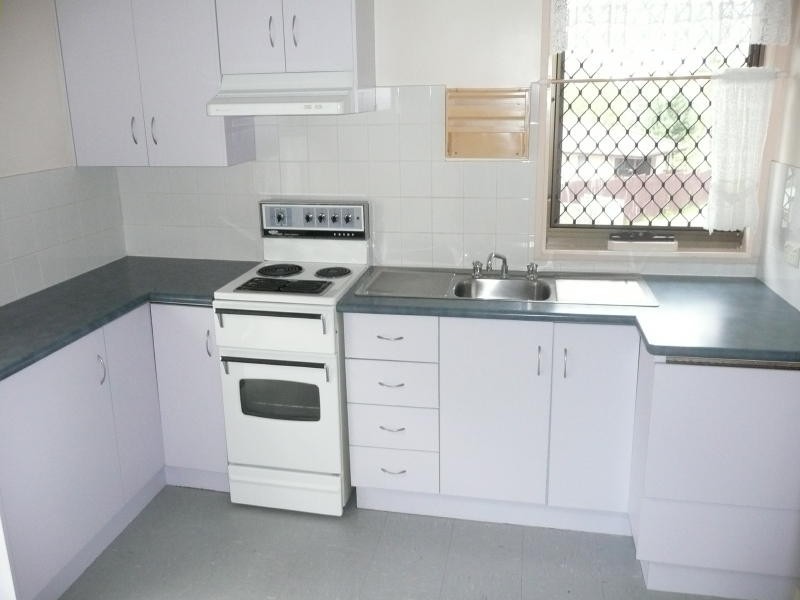 24 Valerie Street, Taree NSW 2430