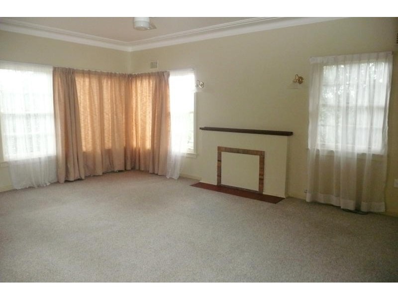 21 Alban Street, Taree NSW 2430