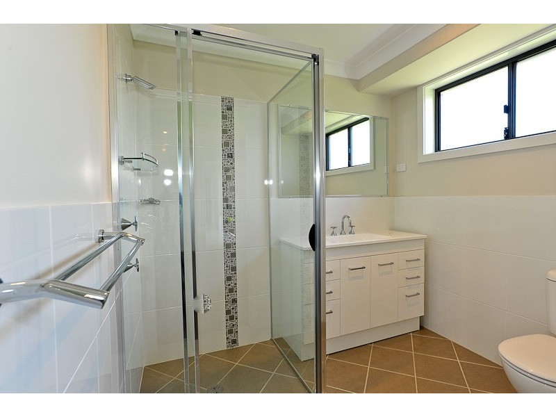 17 Edinburgh Drive, Taree NSW 2430