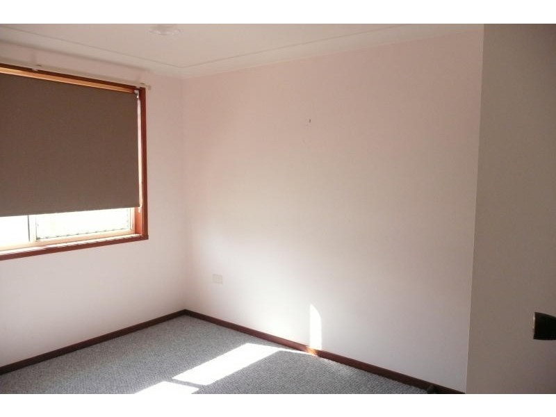 2/81 Pulteney Street, Taree NSW 2430